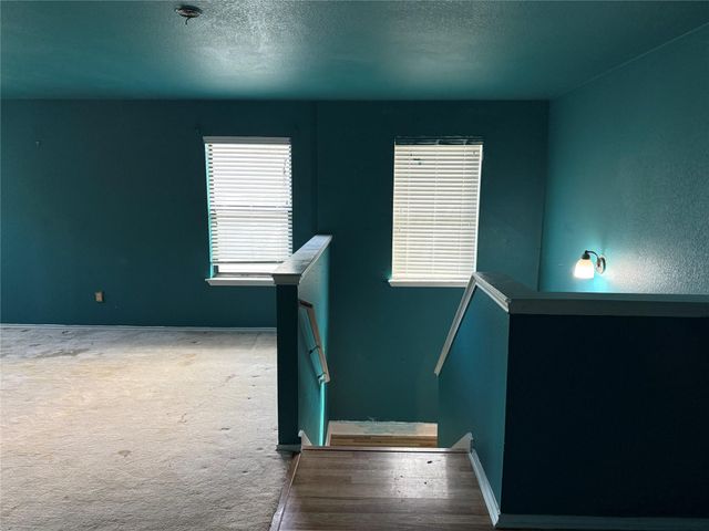 608 Glacier Point TRL, Taylor, TX 76574
