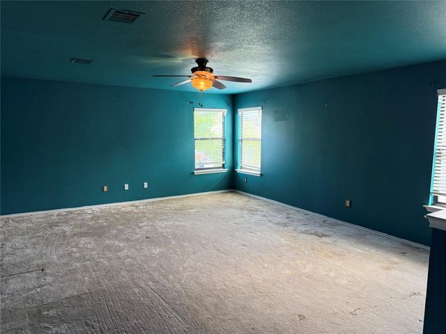 608 Glacier Point TRL, Taylor, TX 76574