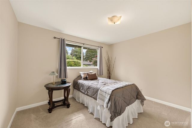 21016 78th Avenue W, Edmonds, WA 98026