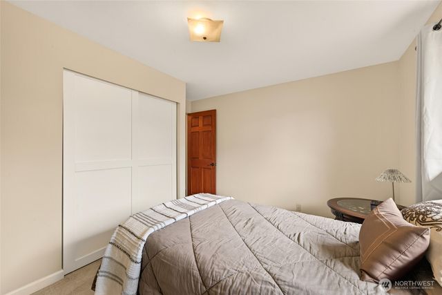 21016 78th Avenue W, Edmonds, WA 98026