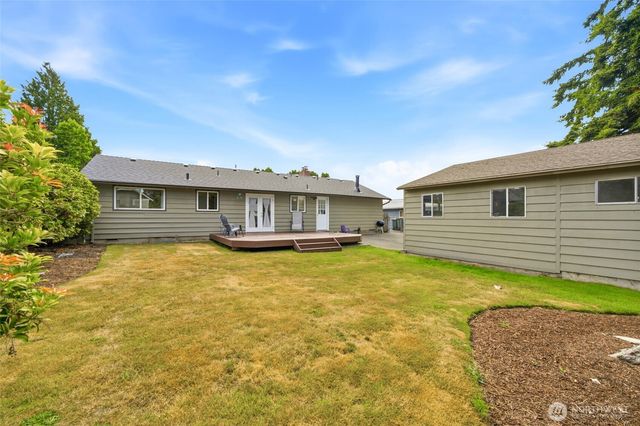 21016 78th Avenue W, Edmonds, WA 98026