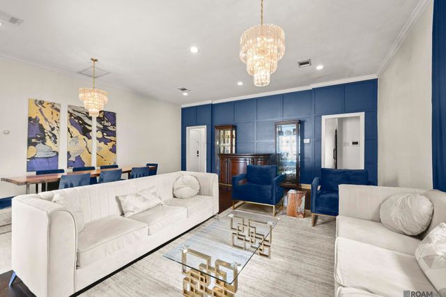 8851 Menlo Dr, Baton Rouge, LA 70808
