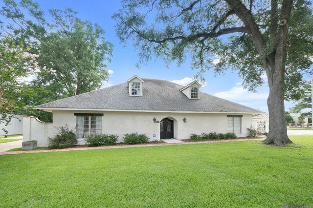 8851 Menlo Dr, Baton Rouge, LA 70808