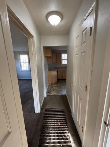 4529 Old Mountain RD, Roanoke, VA 24019