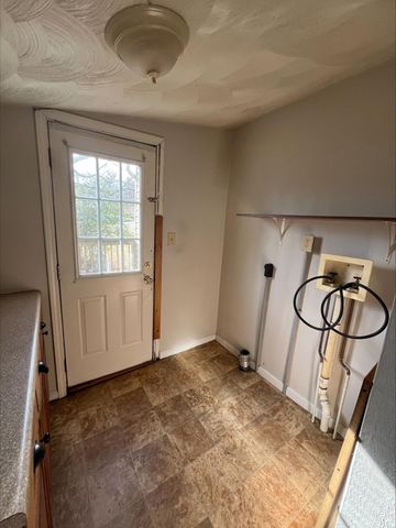 4529 Old Mountain RD, Roanoke, VA 24019