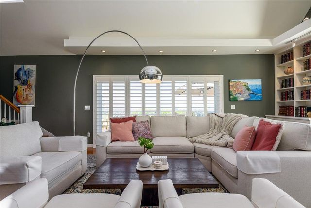 819 HOLLY Road, Belmont, CA 94002