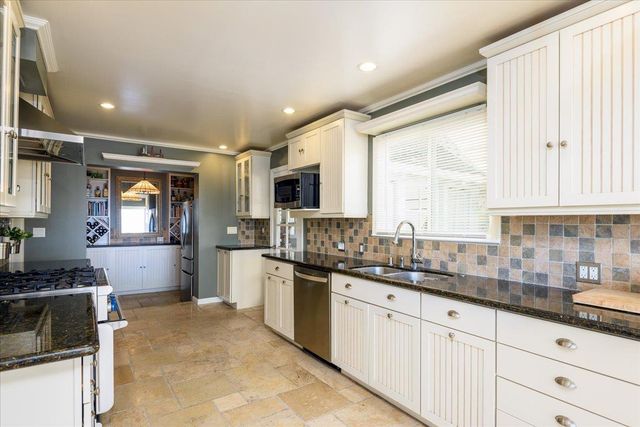 819 HOLLY Road, Belmont, CA 94002