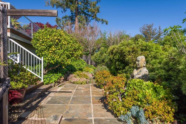 819 HOLLY Road, Belmont, CA 94002