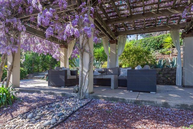 819 HOLLY Road, Belmont, CA 94002