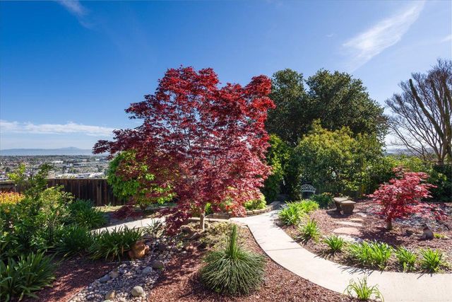 819 HOLLY Road, Belmont, CA 94002