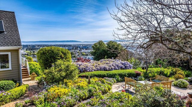 819 HOLLY Road, Belmont, CA 94002