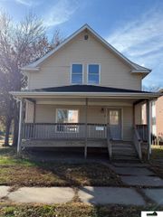1143 B Street, Lincoln, NE 68502