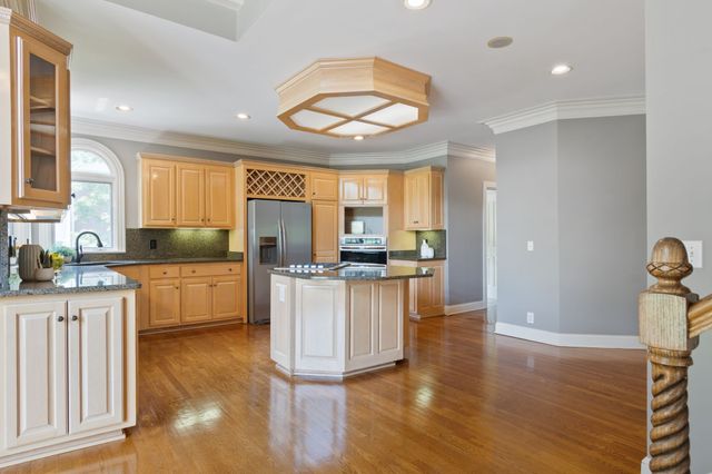 2831 Polo Club Rd, Nashville, TN 37221