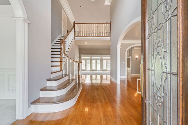 2831 Polo Club Rd, Nashville, TN 37221