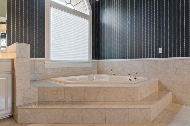 2831 Polo Club Rd, Nashville, TN 37221