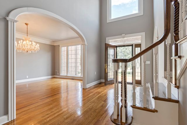 2831 Polo Club Rd, Nashville, TN 37221