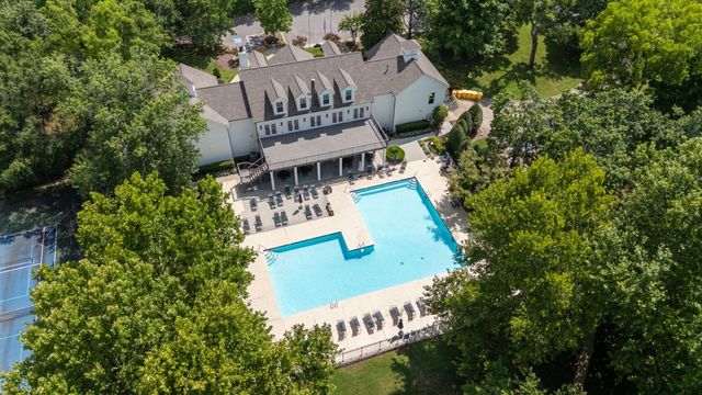 2831 Polo Club Rd, Nashville, TN 37221