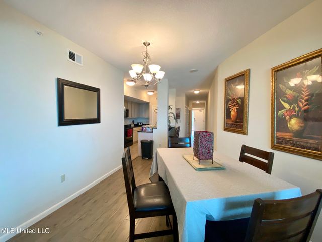 2228 Beach Drive, 504, Gulfport, MS 39507