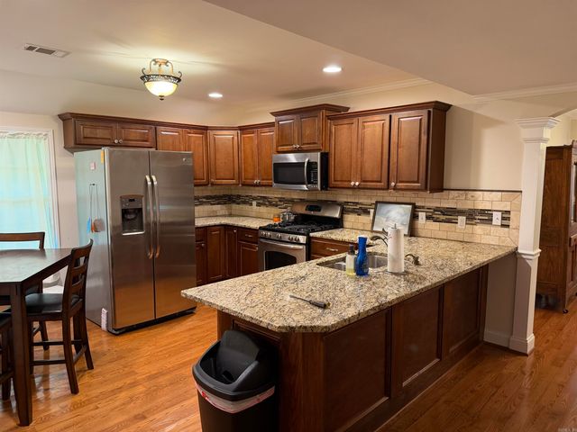 218 Brewer Avenue, Mountain View, AR 72560