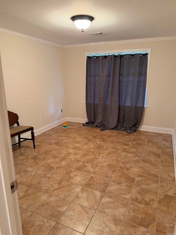 218 Brewer Avenue, Mountain View, AR 72560