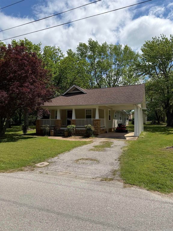 218 Brewer Avenue, Mountain View, AR 72560