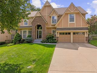 9139 W 131st Place, Overland Park, KS 66213