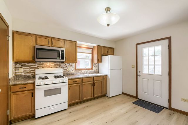 311 Notre Dame Avenue, Joliet, IL 60436