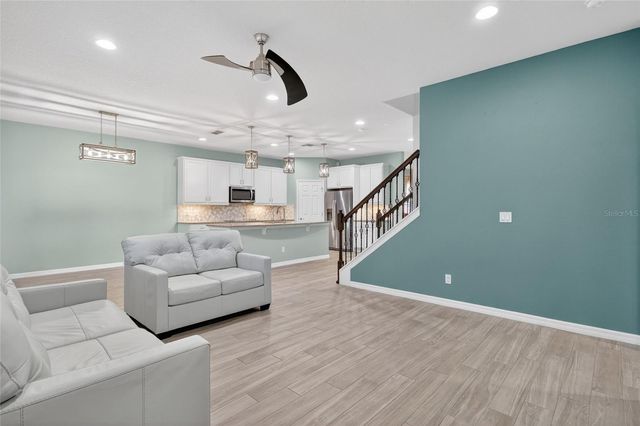 5271 BRYDON WOODS CIRCLE, St Cloud, FL 34771