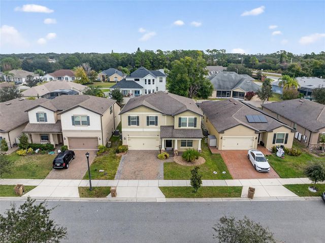 5271 BRYDON WOODS CIRCLE, St Cloud, FL 34771