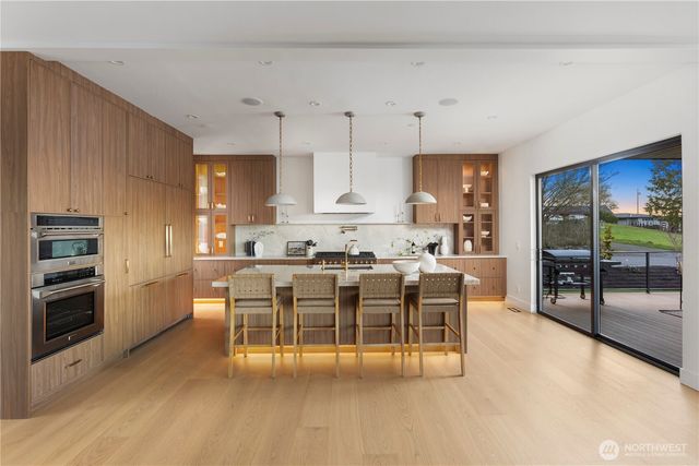 29816 23rd Avenue SW, Federal Way, WA 98023