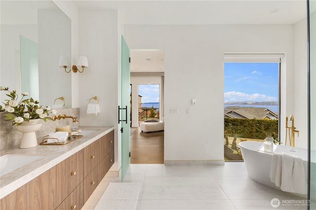 29816 23rd Avenue SW, Federal Way, WA 98023