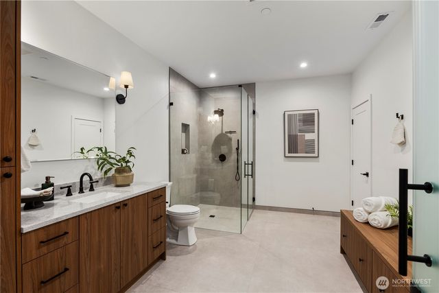 29816 23rd Avenue SW, Federal Way, WA 98023