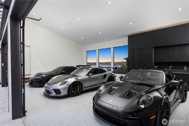 29816 23rd Avenue SW, Federal Way, WA 98023