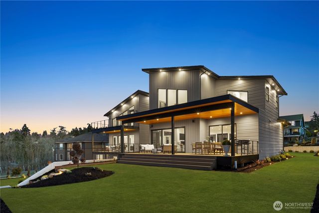 29816 23rd Avenue SW, Federal Way, WA 98023