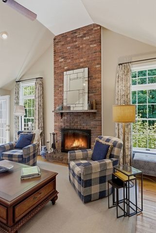 8 Ashland Road, Boxford, MA 01921