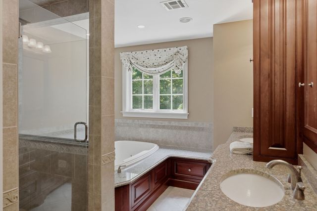 8 Ashland Road, Boxford, MA 01921