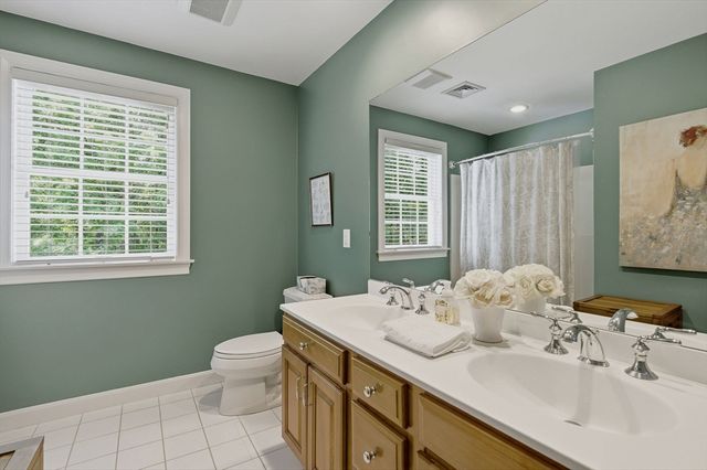 8 Ashland Road, Boxford, MA 01921