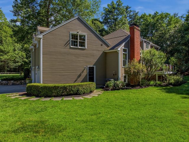 8 Ashland Road, Boxford, MA 01921