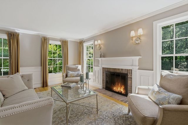 8 Ashland Road, Boxford, MA 01921