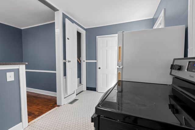 3319 Orleans Dr, Nashville, TN 37212