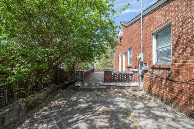 3319 Orleans Dr, Nashville, TN 37212