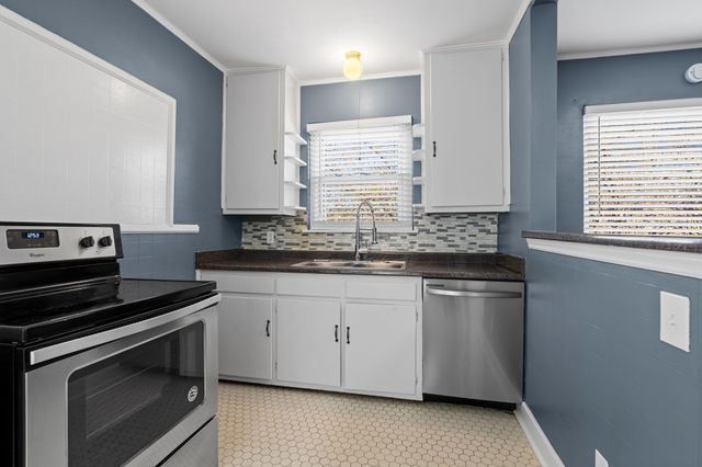 3319 Orleans Dr, Nashville, TN 37212