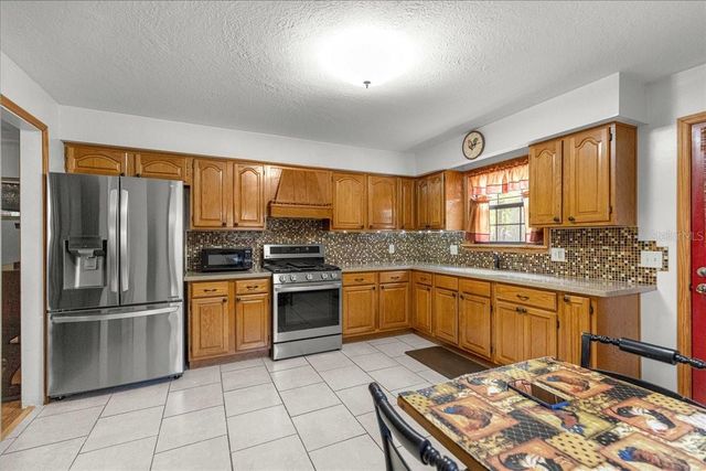 6750 NE 137TH PLACE, Citra, FL 32113