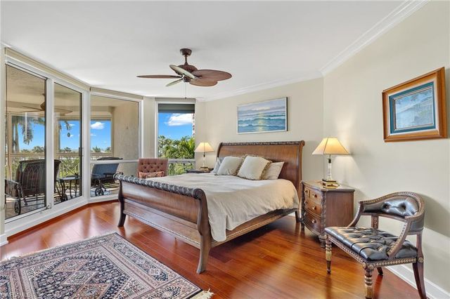 4021 Gulf Shore BLVD N 202, Naples, FL 34103