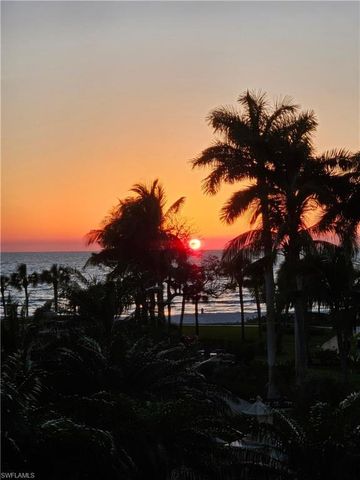 4021 Gulf Shore BLVD N 202, Naples, FL 34103