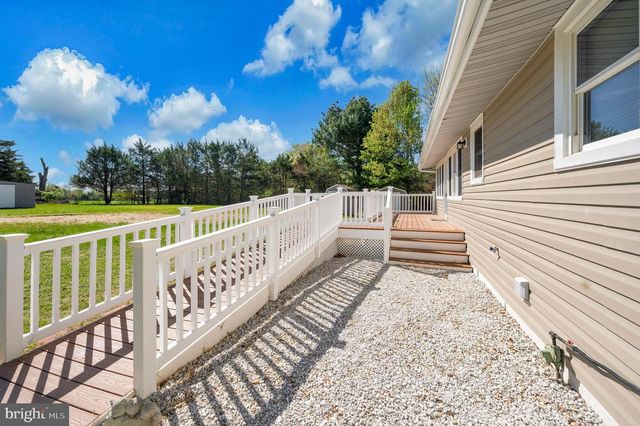 8145 SEAYS RD, Spotsylvania, VA 22551