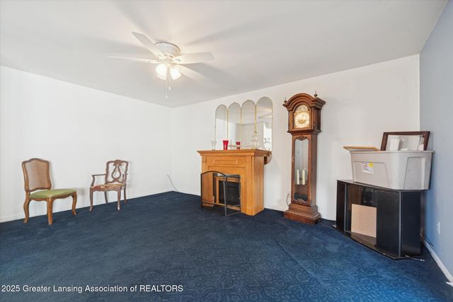 1327 N Jenison Avenue, Lansing, MI 48915