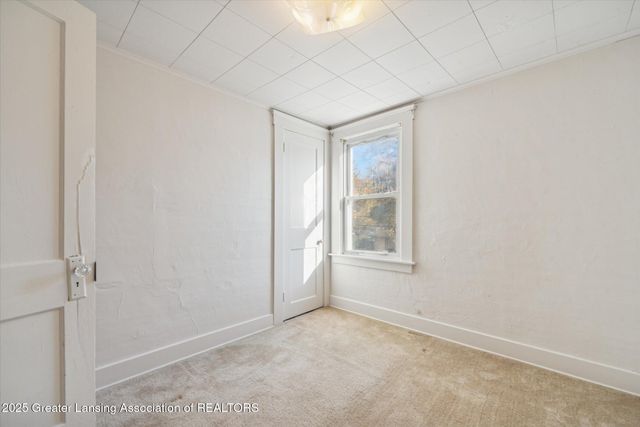 1327 N Jenison Avenue, Lansing, MI 48915