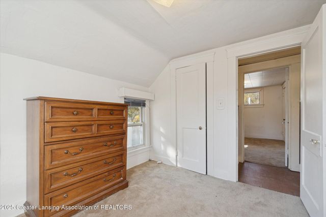 1327 N Jenison Avenue, Lansing, MI 48915