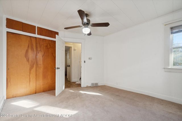 1327 N Jenison Avenue, Lansing, MI 48915